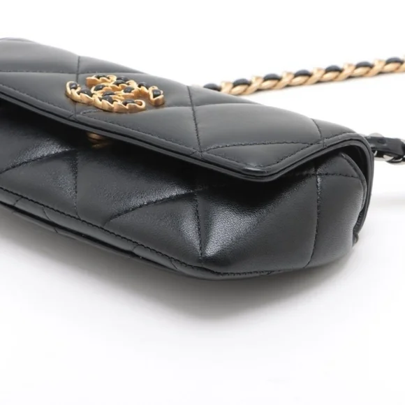 Chanel 19 Chain Shoulder Bag Glasses Case Gold X Silver Metal Fittings - Picture 3 of 12